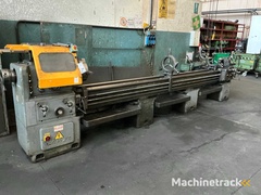 cmt---ursus-250---parallelle-draaibank