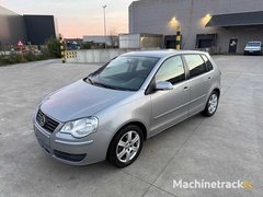 volkswagen---2008---polo---auto