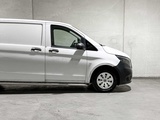 Miniaturansicht von Mercedes-Benz Vito 111 CDI Long Van of the Year Edition 114PS 2017 Nutzfahrzeug, V-815-GK