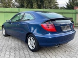 Minituur van Mercedes-Benz - C200K COUPE - Auto - 2001
