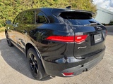 Miniaturansicht von Jaguar - F-pace - Auto - 2019
