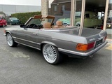 Miniaturansicht von Mercedes-Benz - 380 SL - Oldtimer