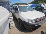 Miniaturansicht von 2016 - DACIA - DUSTER - SUV - Auto