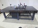 Minituur van WMT P-2400 x 1200+ Lastafel / Geperforeerde tafel