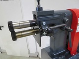 Minituur van MEGEY BM-M-125 Kralen- en flensmachine