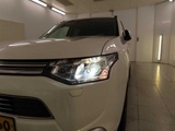 Miniaturansicht von Mitsubishi Outlander 2.0 PHEV Intense + Automatik 3-SVS-60