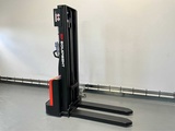 Minituur van EP - ESL 122 3,0 meter - Stapelaar, interne lader