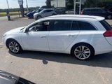 Minituur van 2013 - Opel Insignia Sports Tourer SW - Personenauto
