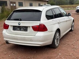 Miniaturansicht von 2012 BMW 318I