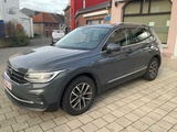 Miniaturansicht von 2023 Volkswagen Tiguan Pkw