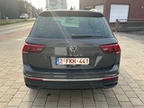 Miniaturansicht von 2023 Volkswagen Tiguan Pkw