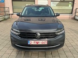 Miniaturansicht von 2023 Volkswagen Tiguan Pkw