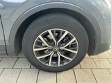 Miniaturansicht von 2023 Volkswagen Tiguan Pkw