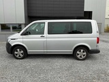 Miniaturansicht von 2021 Volkswagen Transporter Kombi Pkw