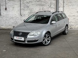 Minituur van Volkswagen Passat Variant 2.0 FSI Comfortl.Bns 150pk 2007, 55-TZ-XV