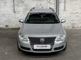 Minituur van Volkswagen Passat Variant 2.0 FSI Comfortl.Bns 150pk 2007, 55-TZ-XV