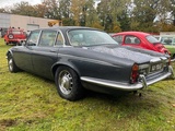 Minituur van 1976 Daimler Double Six Van Den Plas