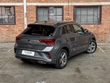Minituur van Volkswagen T-Roc R-line 1.5 150pk 2024