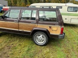 Thumbnail of 1985 Jeep Wagoneer Passenger Car