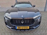 Miniaturansicht von 2017 Maserati Levante 3.0 V6 D Allradantrieb PKW