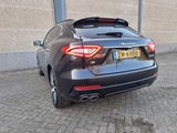 Miniaturansicht von 2017 Maserati Levante 3.0 V6 D Allradantrieb PKW