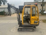 Minituur van 2005 Volvo EC15B XR Minigraafmachine met CW05 snelwissel en 3 graafbakken