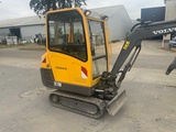 Minituur van 2005 Volvo EC15B XR Minigraafmachine met CW05 snelwissel en 3 graafbakken