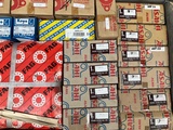 Minituur van 188 kg net bearings from SKF, FAG, INA, NTN, SNR, NSK, Koyo, Torrington and others