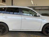 Miniaturansicht von Mitsubishi Outlander 2.4 PHEV Spirit 4WD 2020