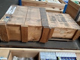 Minituur van 128 kg net large bearings from  SKF
