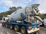Thumbnail of 2004 Floor FLO-17-30H2 Concrete Mixer Semi-Trailer Karrena
