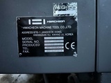 Miniaturansicht von 2012 Hwacheon Vesta 1050B 4-Achsen-Vertikal-Bearbeitungszentren