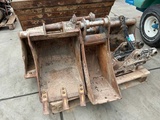 Thumbnail of Excavator bucket (3x)