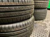 Miniaturansicht von Goodyear Efficient Grip 195/55R16 91V Autoreifen (8x)
