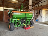 Minituur van 2004 Amazone ED 602-K zaaimachine