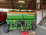 Minituur van 2004 Amazone ED 602-K zaaimachine