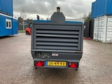 Minituur van Atlas Copco XAHS186DD Mobiele compressor