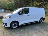 Miniaturansicht von Toyota Proace Nutzfahrzeug