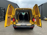 Miniaturansicht von 2018 Volkswagen Transporter T6 2.0 TDI DSG (150 PS) L2H1 Nutzfahrzeug