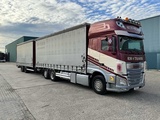 Minituur van 2014 DAF XF510 fan Vrachtwagen met Van Hool combi oplegger