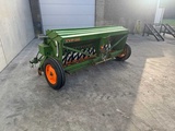Thumbnail of Amazon - D7/30 - Precision Seeder