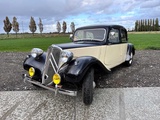 Miniaturansicht von Citroen - 11CV - Traction Avant 11BL - Oldtimer