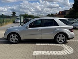 Miniaturansicht von Mercedes-Benz ML 280 CDI aus dem Baujahr 2007