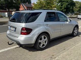 Miniaturansicht von Mercedes-Benz ML 280 CDI aus dem Baujahr 2007