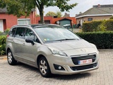 Miniaturansicht von 2014 Peugeot 5008