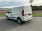 Miniaturansicht von 2017 Opel Combo Pkw