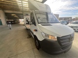 Miniaturansicht von 2021 Mercedes-Benz Sprinter 214 CDI Auto