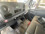 Miniaturansicht von 2021 Mercedes-Benz Sprinter 214 CDI Auto