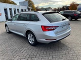 Miniaturansicht von 2019 Skoda Superb Pkw