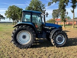 Minituur van 1998 New Holland 8360 DT Vierwielaangedreven landbouwtractor